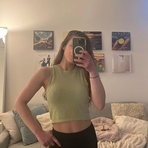 NWT Green Sweater Tank Size M
